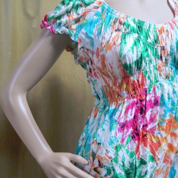 Watercolor Cap Sleeve Smocked Babydoll Tunic XS S - Picture 3 of 5